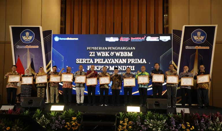 Penguatan Integritas: BBPMP Jawa Barat Raih Penghargaan WBBM pada Ajang Apresiasi Kemendikdasmen 2025